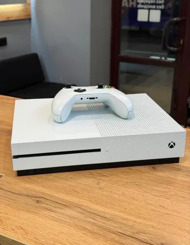 Xbox One s 