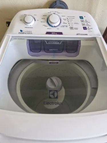 MÁQUINA DE LAVAR ELECTROLUX 8,5KG BRANCA TURBO ECONOMIA COM JET&CLEAN E FILTRO FIAPOS