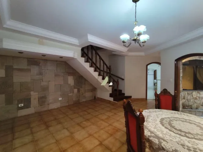 Sobrado com 5 dormitórios, 3 vagas à venda, 300 m² por R$ 1.810.000 - Parque da Mooca - Sã