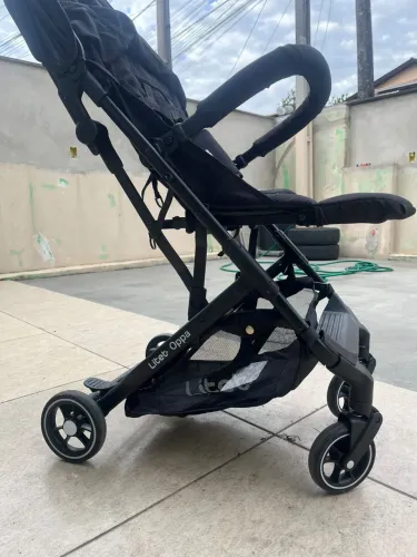 Carrinho de bebê dobrável 