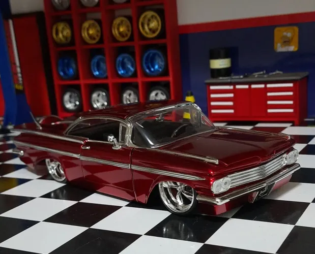 Impala 59  vermelho sem detalhes 