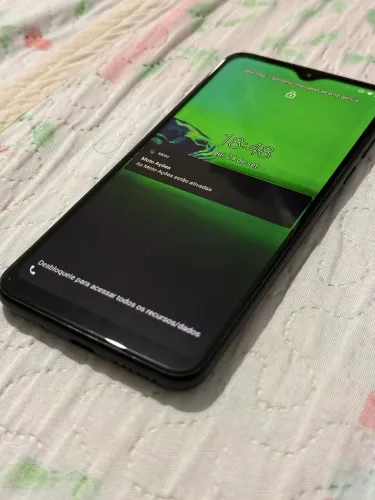 Moto g8 play