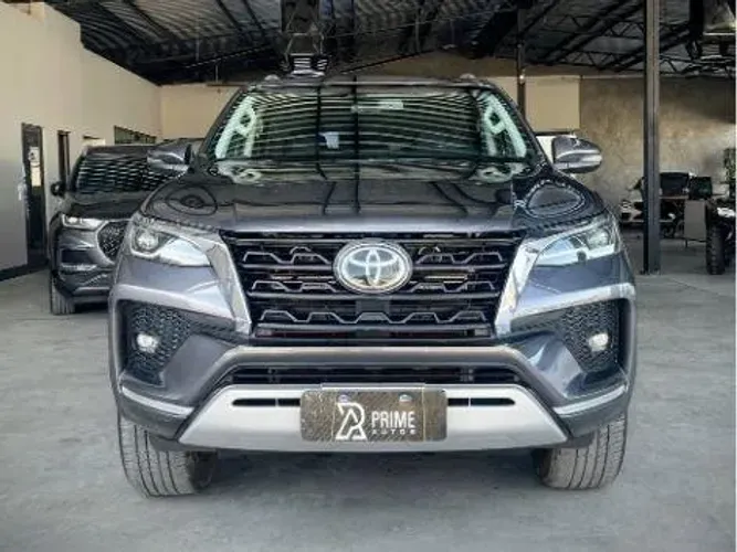 Toyota Hilux SW4 4X4 2.8 Diesel 2021