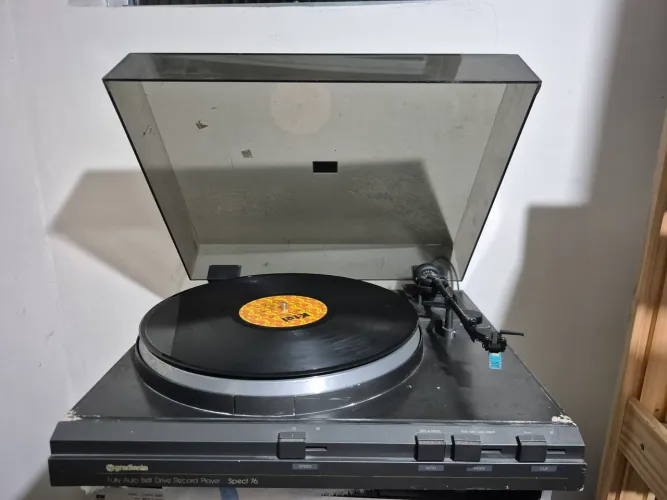 Toca Discos Gradiente Spect 76, Menor Preço,Funcionando 