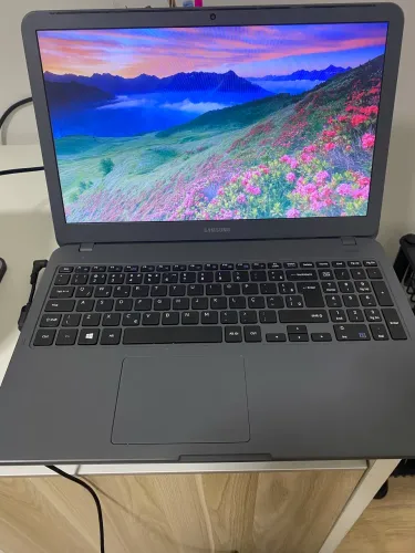 Notbook Samsung tela 15 - Excelente