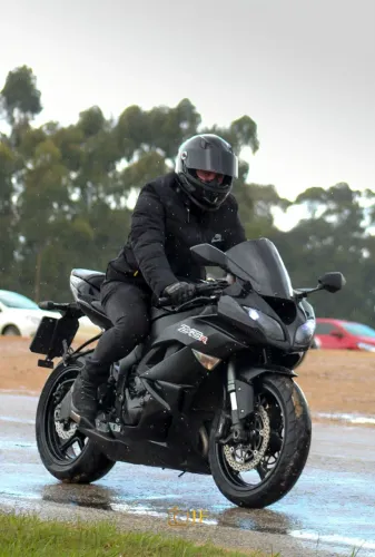 Kawasaki zx6r 2012