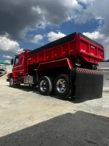 Scania caçamba