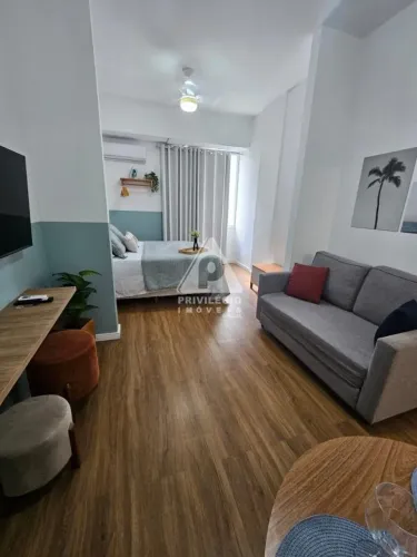 Studio à venda no Centro do Rio de Janeiro 34 m², Frente, Financiamento Aceito