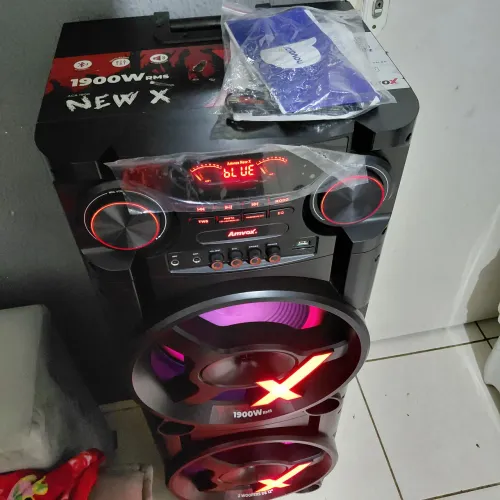 Caixa de som Torre de 1900w . Nova! Entrego 