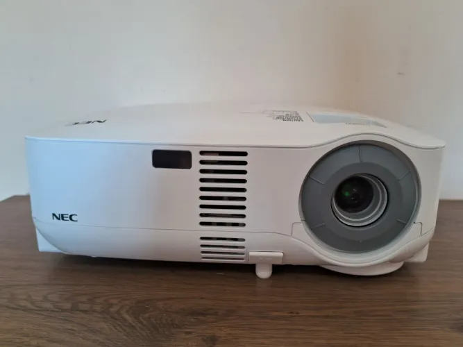 Projetor   Nec   vt700 