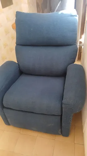 Cadeira Reclinável do Papai em perfeito estado funcionando perfeitamente não tenho espaço