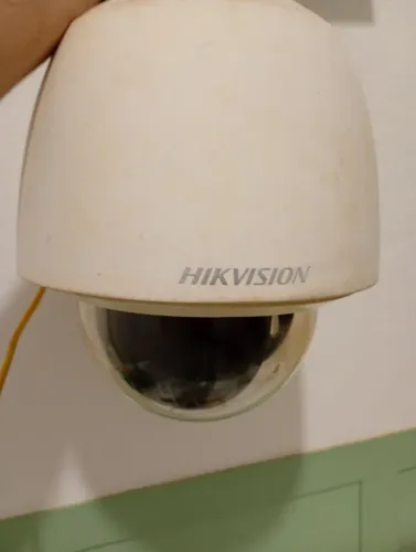 Câmera Spees Dome HIKVISION