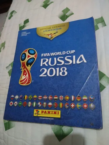 Álbum de Figurinhas FIFA Rússia 2018 Copa do Mundo - Ler Descrição Anúncio