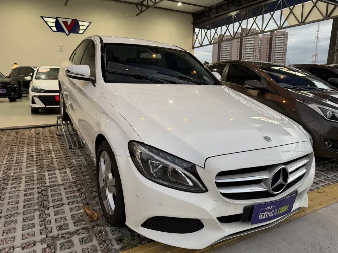 Mercedes-Benz C-180 CGI Avant. 1.6/1.6 Flextb 16V Aut. 2018