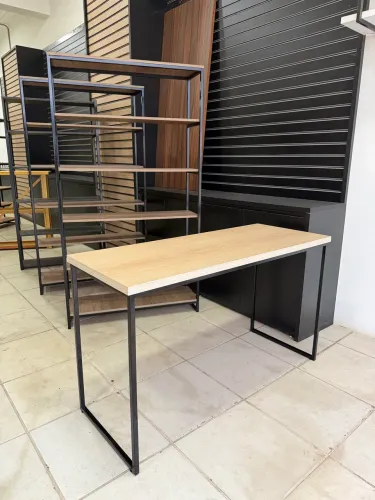 Mesa de escritório 