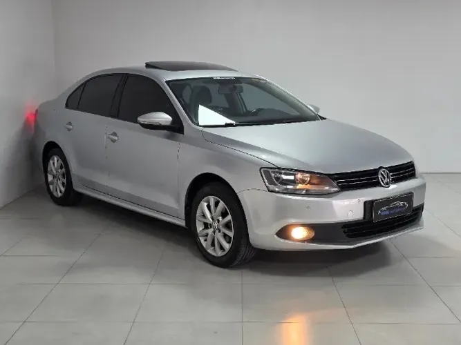 Volkswagen Jetta Comfortline 2.0 T.flex 8V 4P Tipt. 2014