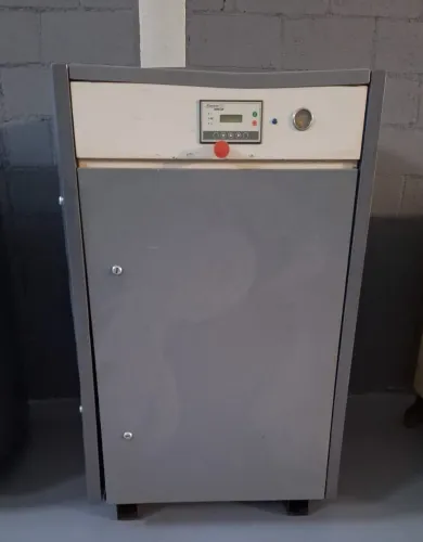 Compressor SCHULZ SRP 3040 220volts 8.5 bar SEMI-NOVO<br>54.900.00