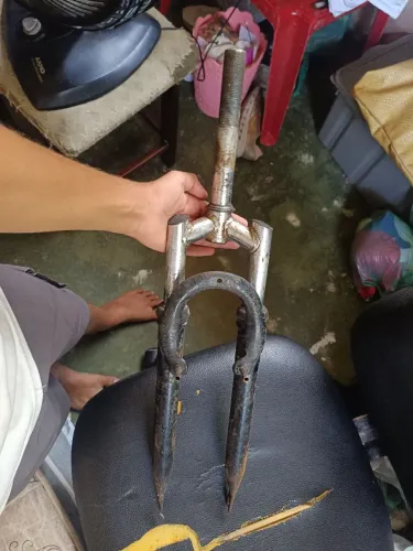 Suspensão de rosca aro 26 
