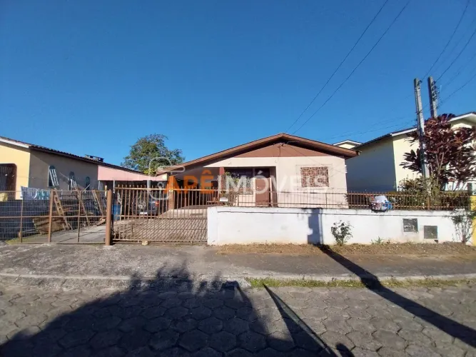 Casa para aluguel bairro Universitário
