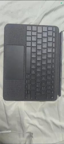 Teclado Logitech Combo Touch para iPad