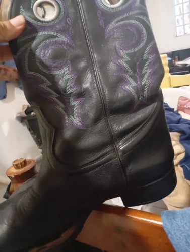 Vendo bota forasteiro
