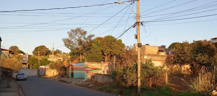 Casa Novo Retiro, divisa com Contagem, 2 quartos