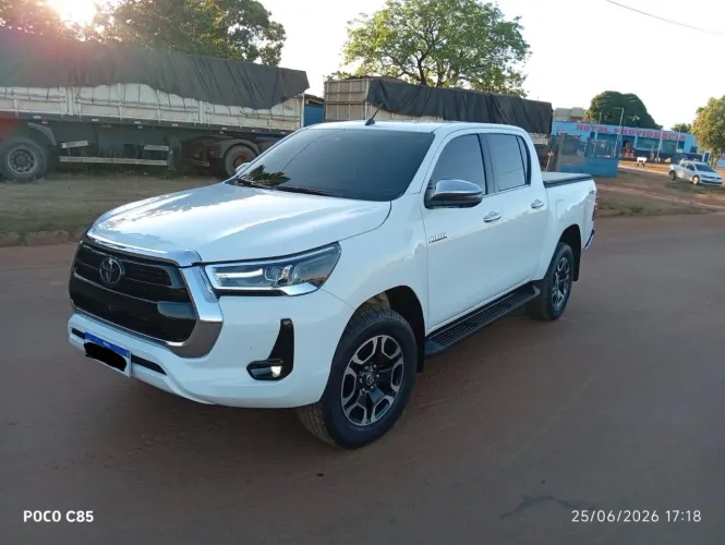 Toyota Hilux CD SRX 4X4 2.8 TDI 16V Diesel Aut. 2024