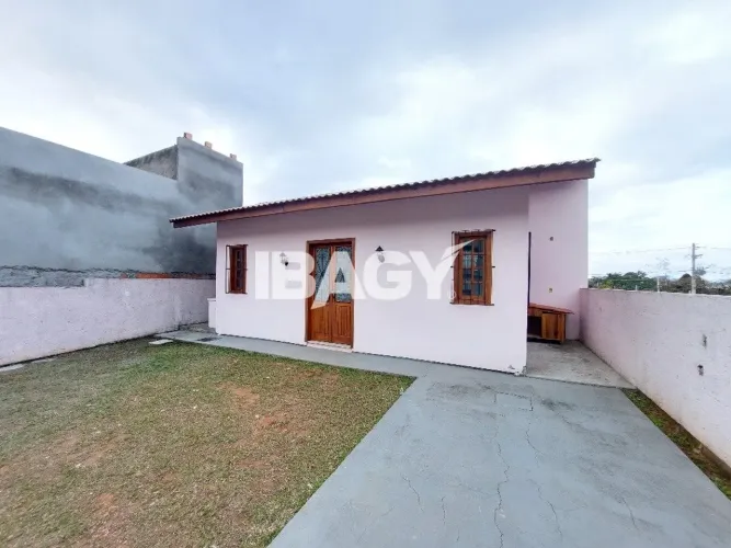 Excelente Casa 3 dormitório(s) em Forquilhas - São José