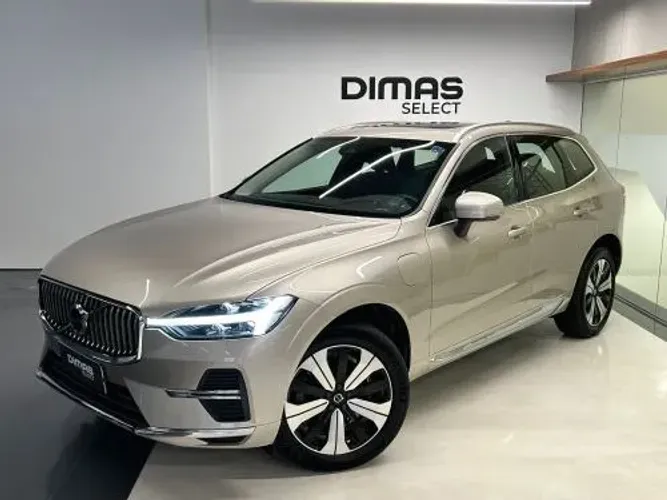 Volvo XC-60 T-8 Plus 2.0 AWD (híbrido) 2023