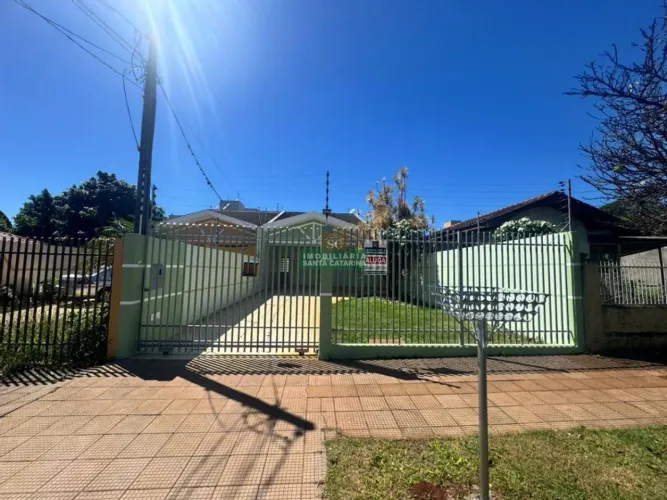 ALUGA | CASA NA ZONA 07 MARINGÁ/PR
