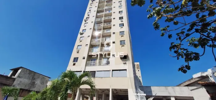 Apartamento com Varanda, Vista Panorâmica e Lazer Completo em Cascadura! RO01X