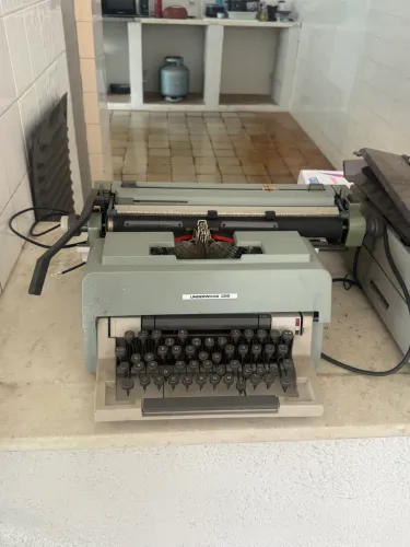 Máquina de escrever under wood 298