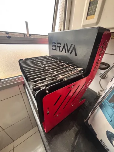 Churrasqueira Parrilla Brava Titan Plus