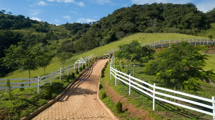 Chacreamento na Serra da Mantiqueira OFERTA