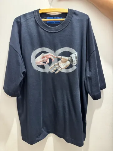 Camiseta Quadro Creations Down Robot