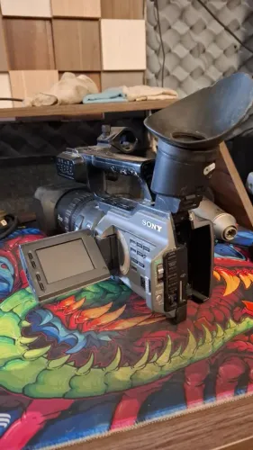 Camera sony dvcam pd170