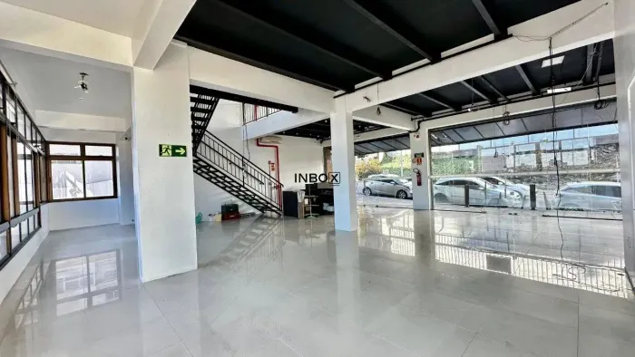 INBOX IMOBILIÁRIA ALUGA - SALA COMERCIAL NO SÃO FRANCISCO EM BENTO GONÇALVES