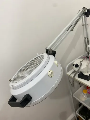 Luminária LED com exaustor