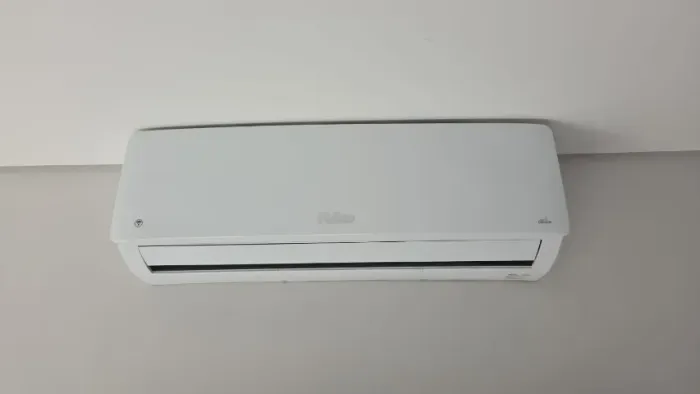 Vendo Ar condicionado 18k BTU's com defeito para aproveitamento de peças