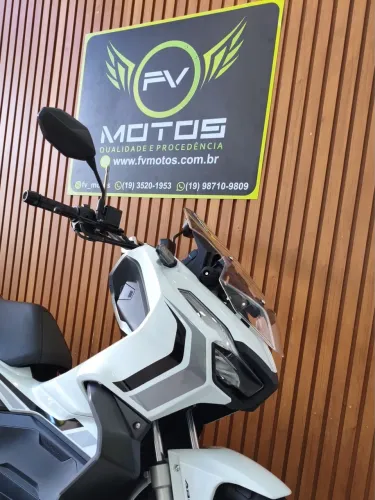 HONDA ADV 150 ABS BRANCA 2022 - IMPECÁVEL