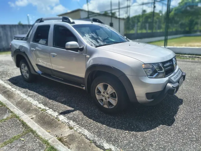 Renault Duster Oroch Dyna. 2.0 Hi-flex 16V Aut. 2020
