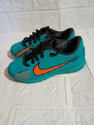 Chuteira Society Estilo Nike Air Zoom Mercurial - Tam. 26