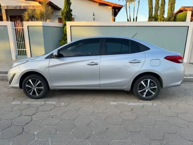 Toyota Yaris XS Connect Sedan 1.5 Flex 16V AUT 2021
