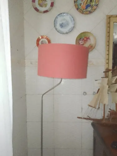 Abajur de pedestal