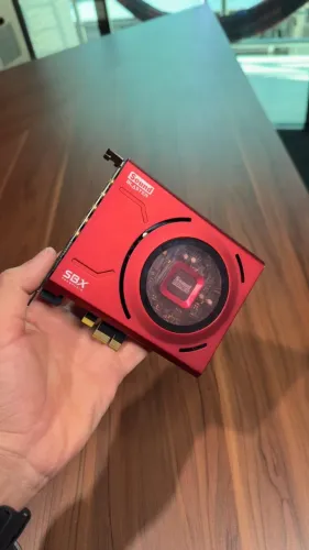 Placa de Áudio Creative Sound Blaster Z