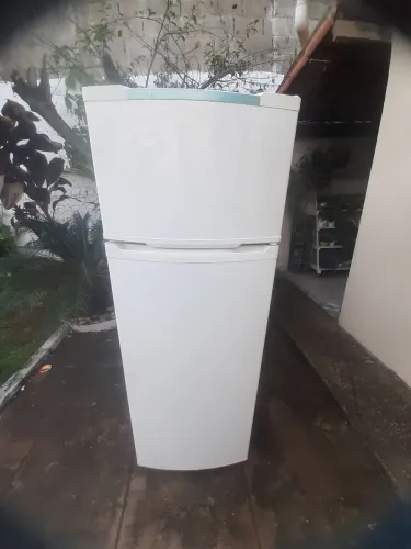 Geladeira cônsul Cycle Defrost 350 litros