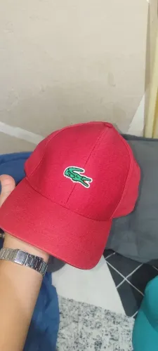 Boné Lacoste Vermelho Bordado Ajustável