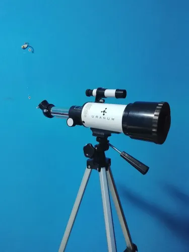 Telescópio Refrator 70mm Pegasus-1 Uranum Astronomico Com Tripé