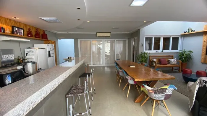 Condominio Azaleia - 4 Suites - Aceita permuta em Apartamento