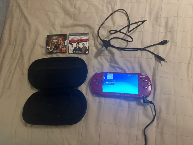 PSP EDIÇÃO GOD OF WAR 3001 DESBLOQUEADO COM JOGO ORIGINAL DO GOD OF WAR